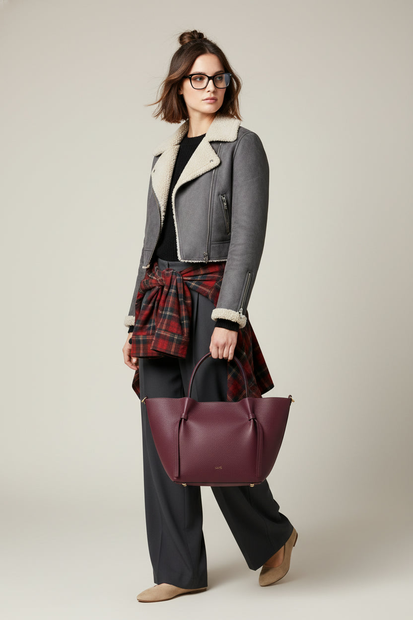 It’s Not the Bag, It’s the Scale: Mastering Body Proportions with Your Tote