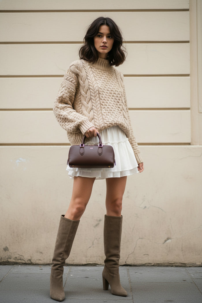 Why Oversized Bags are the Petite Woman's Secret Weapon