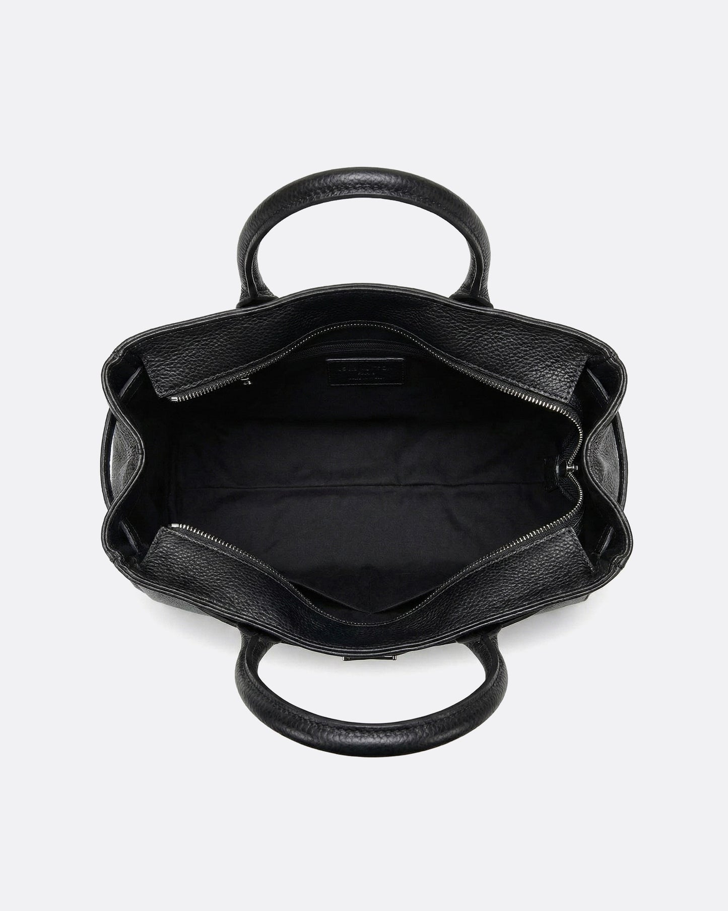 LISHÉ Chic Black
